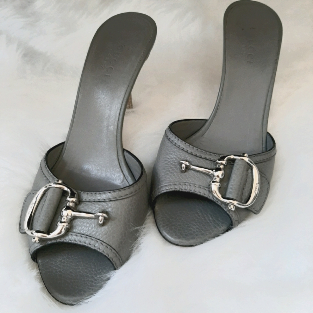 Used Gucci shoes